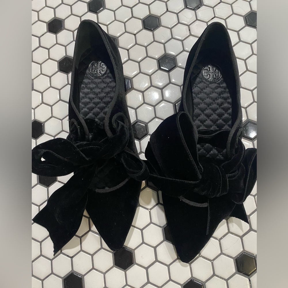 Tory Burch Clara flats